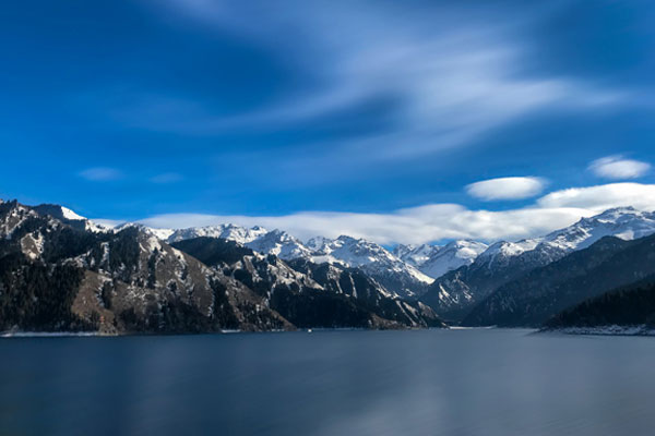 赛里木湖最佳旅游时间 赛里木湖几月去最好