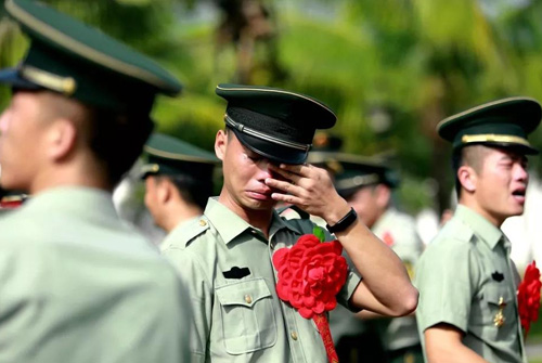 送老兵祝福语 给老兵送祝福的一句话